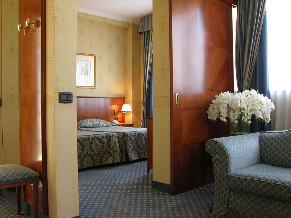 Windsor Hotel Milano Esterno foto